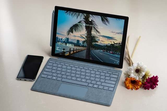 How to Take Screenshots on Windows 10 Laptop PCs How to Take Screenshots on Windows 10 Laptop PCs