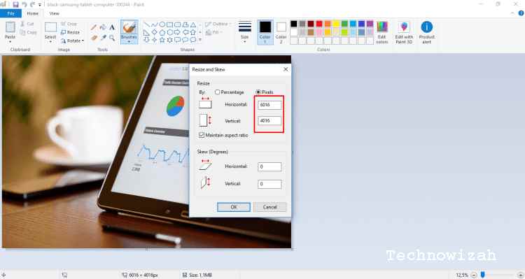 How to Reduce Photo Size on a Computer How to Reduce Photo Size on a Computer